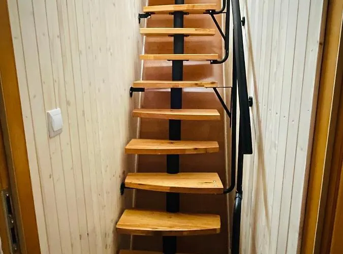 I Letniskowy Pod Kasztanem בית אירוח *