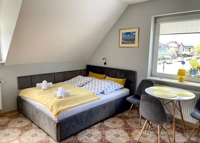 I Letniskowy Pod Kasztanem בית אירוח *